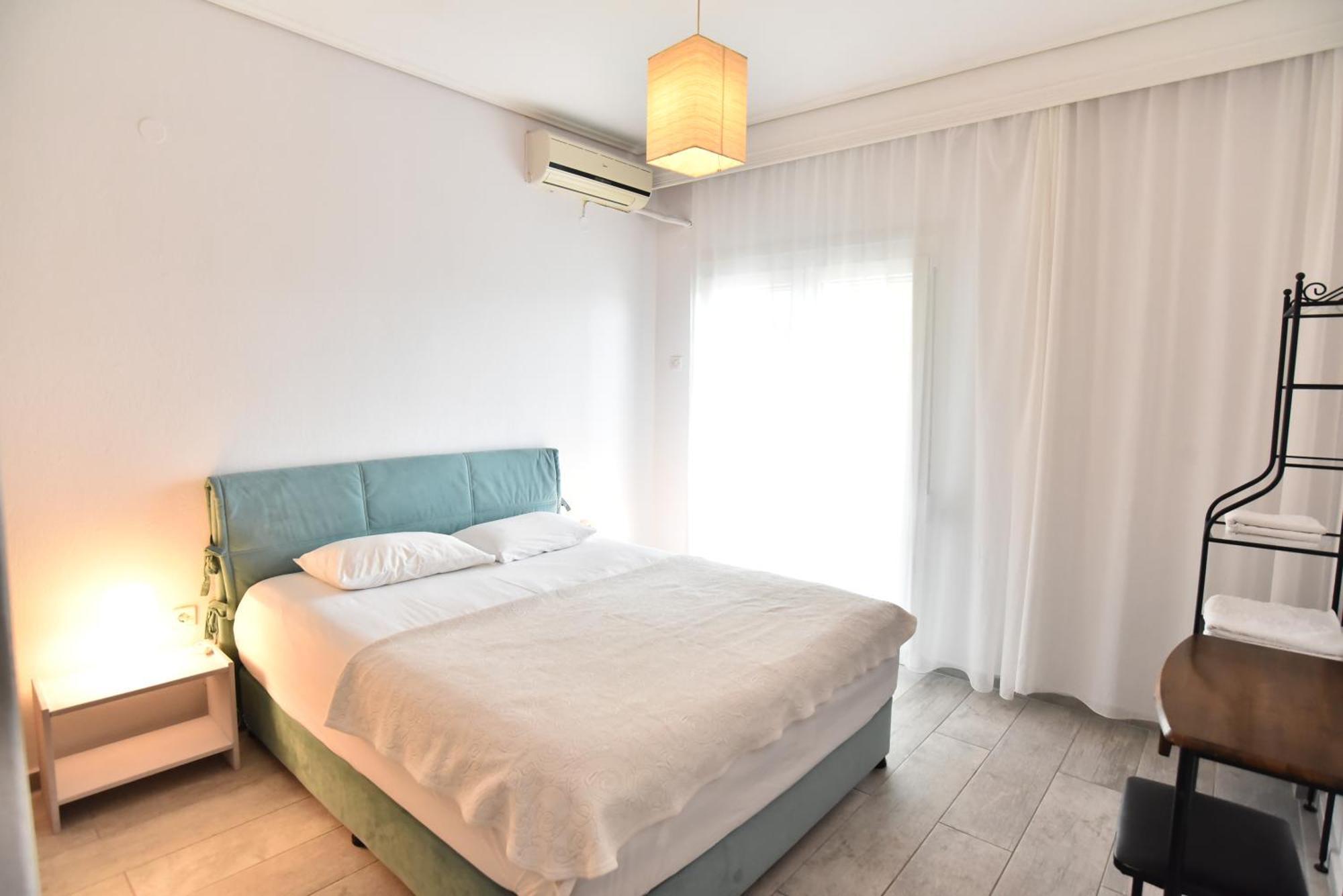 Luca Apartments PalaiónTsiflíkion Eksteriør billede