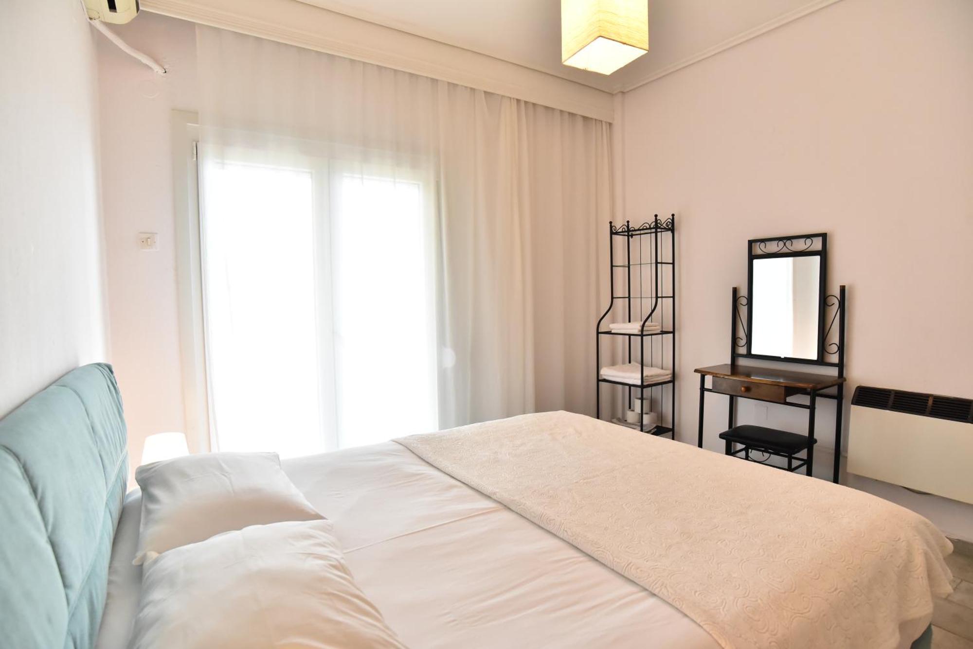 Luca Apartments PalaiónTsiflíkion Eksteriør billede